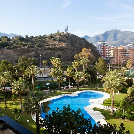 Beachfront apartment in Fuengirola NEW Extérieur photo