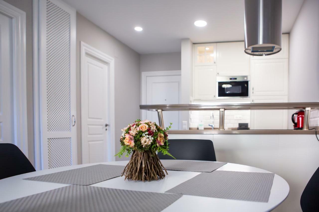 Beachfront apartment in Fuengirola NEW Extérieur photo